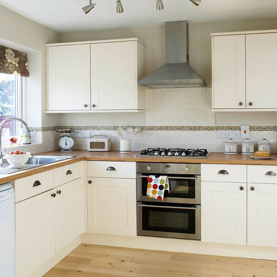 Be inspired by this simple Shaker kitchen makeover