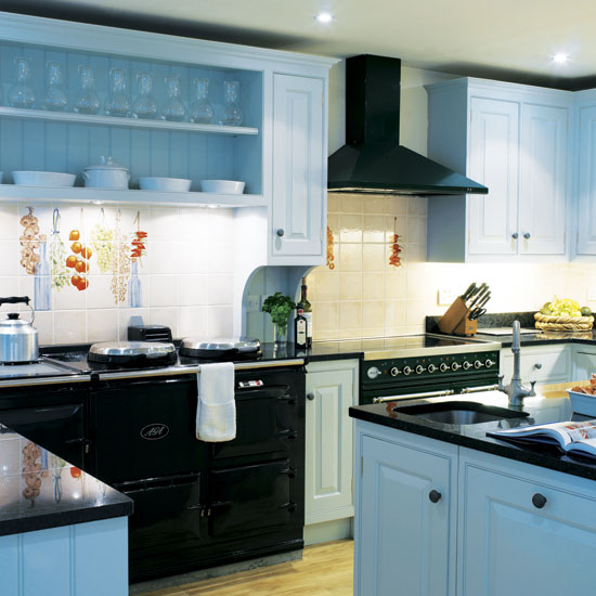 Kitchen | Be inspired by this cosy Scottish Highland retreat | House tours | Classic decorating ideas | PHOTO GALLERY | Homes & Gardens | Housetohome
