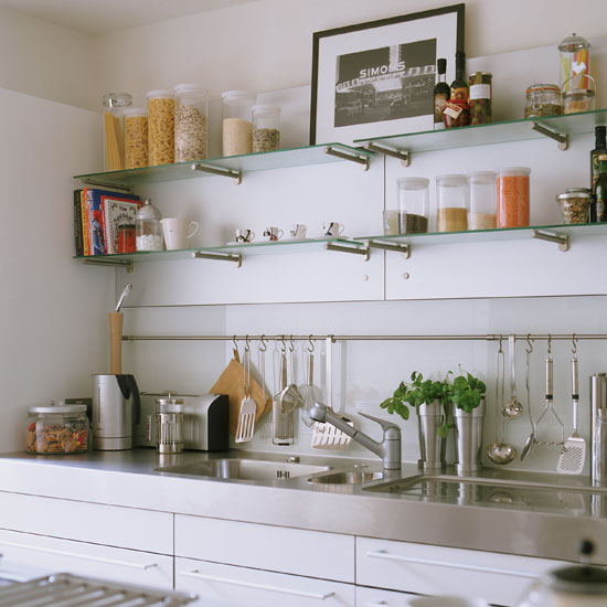 Kitchen sink area Kitchen sink area | Contemporary London home | Homes & Gardens house tour | PHOTO GALLERY | Housetohome