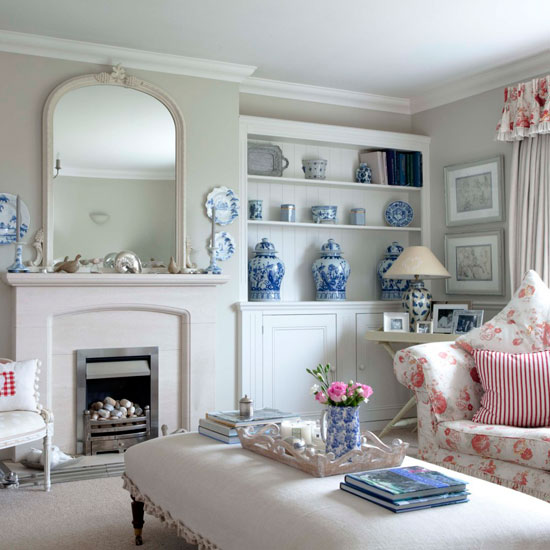 White living room with floral accents | 10 cosy living room ideas | Living room ideas | PHOTO GALLERY | 25 Beautiful Homes | Housetohome