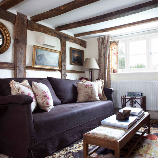 Cosy country living room | 10 cosy living room ideas | Living room ideas | PHOTO GALLERY | 25 Beautiful Homes | Housetohome