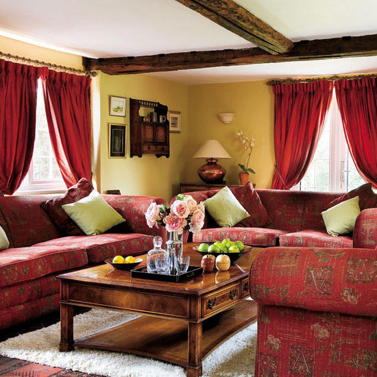 Bold accent living room | 10 cosy living room ideas | Living room ideas | PHOTO GALLERY | 25 Beautiful Homes | Housetohome