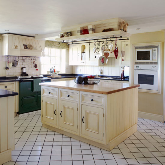 Kitchen | Country cottage in Cheshire | Country Homes & Interiors | House Tour