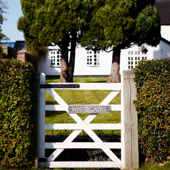 Garden | Country cottage in Cheshire | Country Homes & Interiors | House Tour