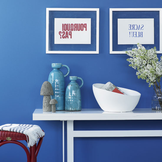 Choose a bold block wall colour