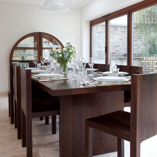 Dark-wood dining room Dark-wood dining room | Victorian London villa | 25 Beautiful Homes house tour | PHOTO GALLERY | Housetohome