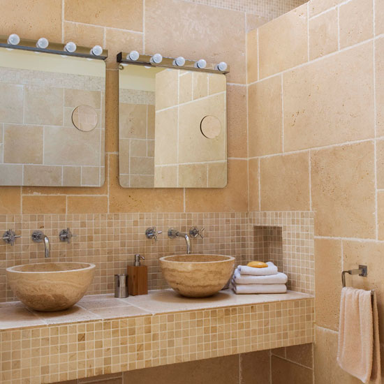 Mosaic bathroom Mosaic bathroom | Mediterranean-style house | 25 Beautiful Homes house tour | PHOTO GALLERY | Housetohome