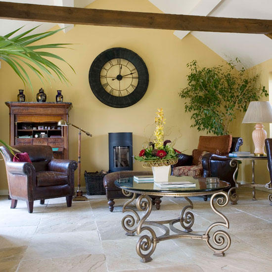 Living room Living room | Mediterranean-style house | 25 Beautiful Homes house tour | PHOTO GALLERY | Housetohome