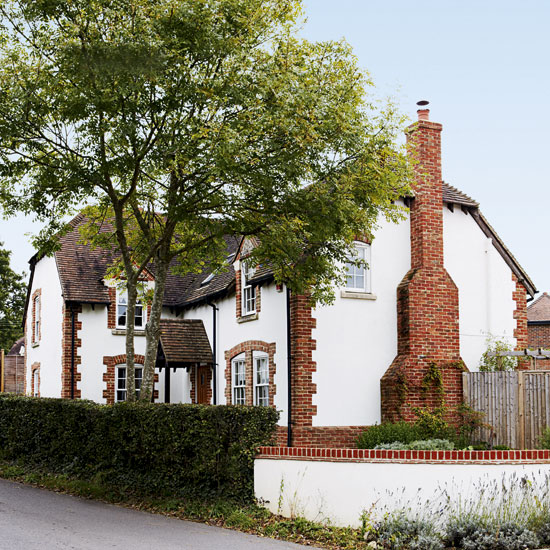 Exterior Exterior | Hampshire family home | Country Homes & Interiors house tour | PHOTO GALLERY | Housetohome