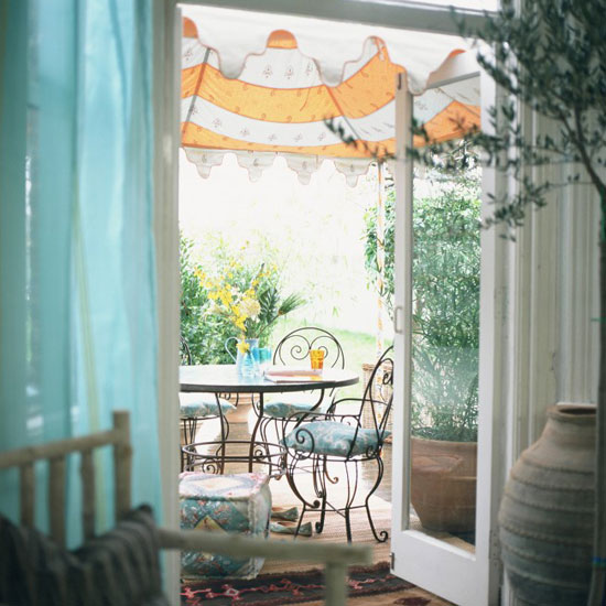 Dine under a pergola | 10 idea for garden terraces and decks | Garden | Image | Housetohome