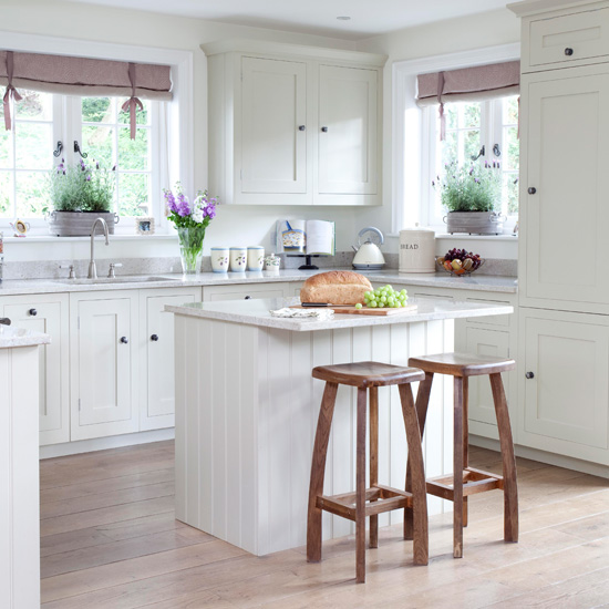 Shaker style breakfast bar | Breakfast rooms - 10 of the best | Breakfast room ideas | Dining room ideas | Housetohome