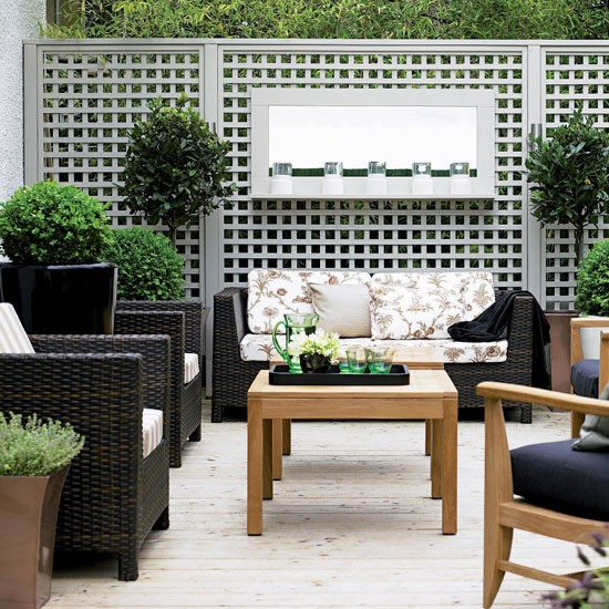 Create a living room space | Create a small town garden | Small garden | Garden design | PHOTO GALLERY | Housetohome