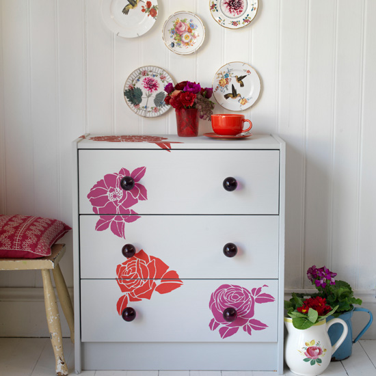 Give your furniture personality Give your furniture personality | How to decorate a rented property | easy decorating ideas | PHOTO GALLERY | housetohome