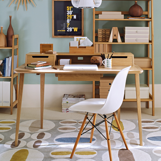 Buyer's guide to desks 