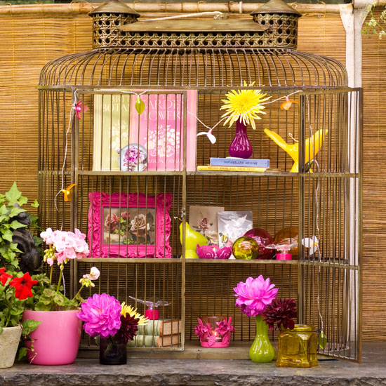 Memento display | how to create a garden retreat | garden design ideas | housetohome