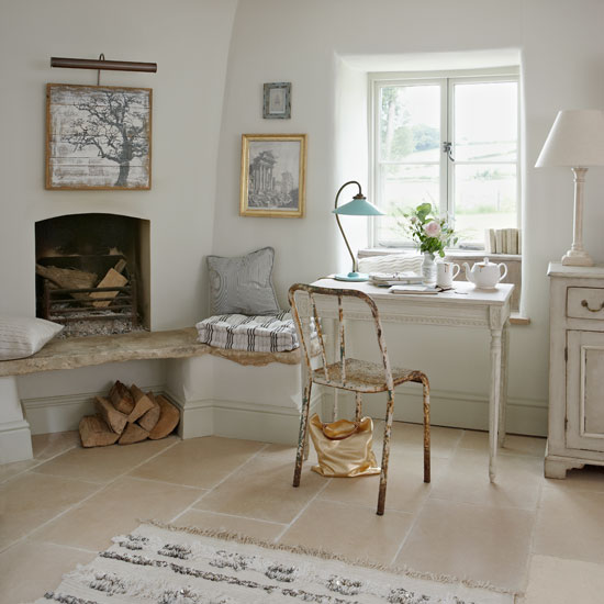 Position a prettily carved desk | How to create a French-style home | French decorating ideas | Country decorating | PHOTO GALLERY | Country Homes & Interiors | Housetohome