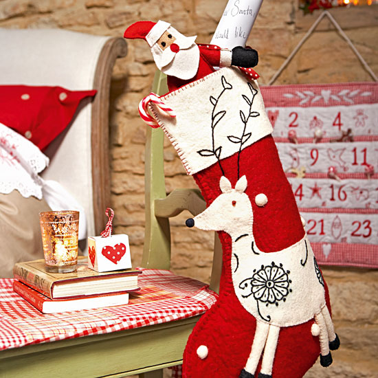 Choose stockings Choose stockings | Handmade Christmas decorating ideas | Christmas crafts | Christmas | PHOTO GALLERY | Country Homes & Interiors | Housetohome
