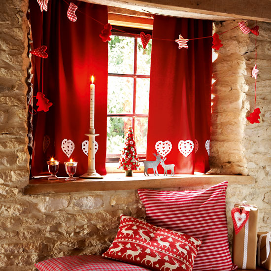 Make felt curtains Make felt curtains | Handmade Christmas decorating ideas | Christmas crafts | Christmas | PHOTO GALLERY | Country Homes & Interiors | Housetohome