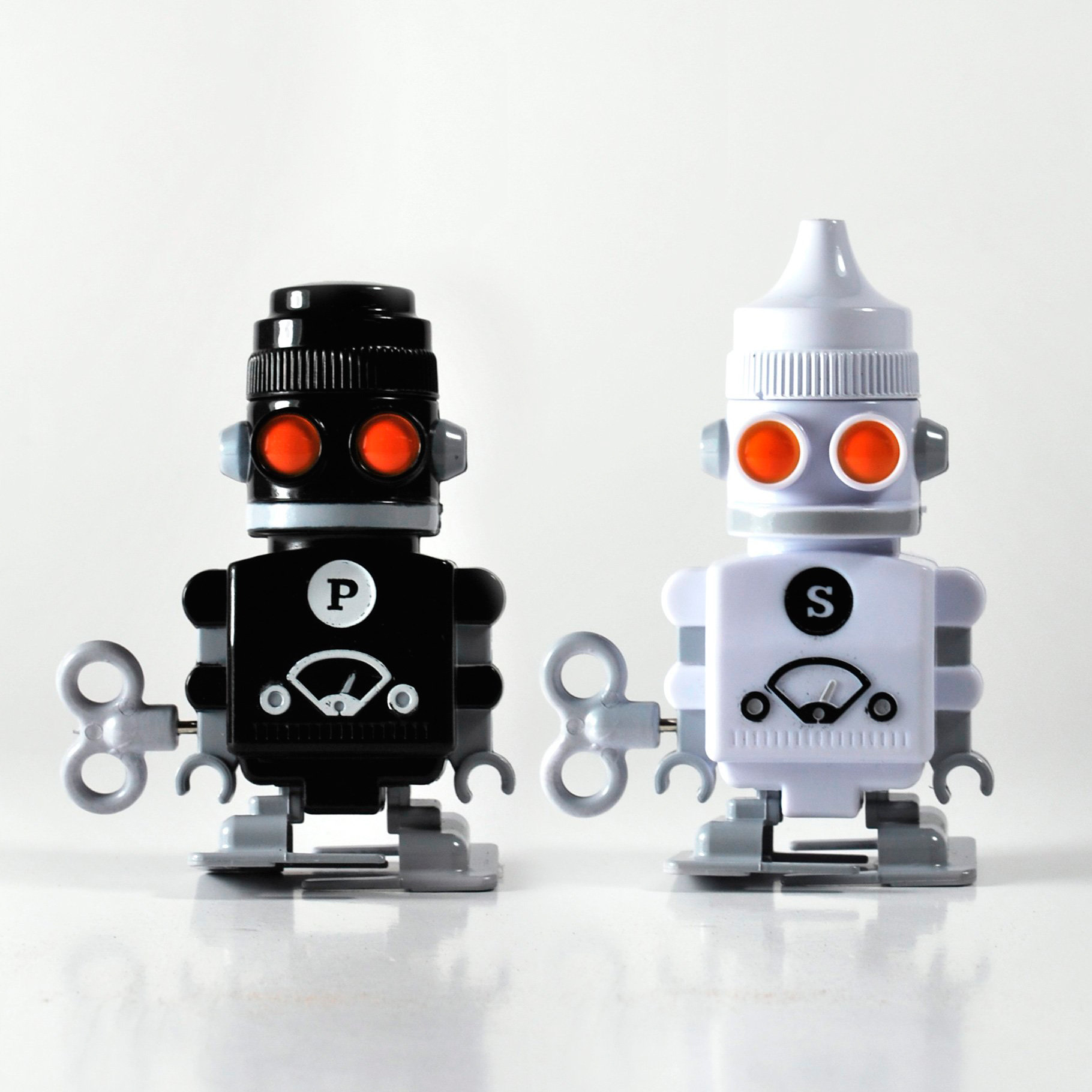 Salt & Pepper 'Bots from Suck UK Salt & Pepper 'Bots from Suck UK | Christmas gifts for geeks | Gadget gifts | Christmas gift ideas | PHOTO GALLERY | Housetohome.co.uk