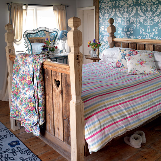 Create a rustic bedroom retreat | cosy | bedroom | country | PHOTO GALLERY | Country Homes & Interiors