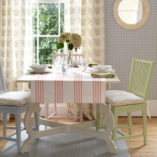 Pick a pastel dining room scheme Pick a pastel dining room scheme | dining room | country | PHOTO GALLERY | Country Homes & Interiors | Housetohome