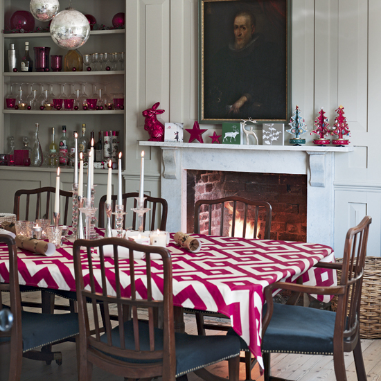 Christmas dining room Christmas dining room | Step inside a Georgian farmhouse dressed for Christmas | House tour | Christmas decorating ideas | PHOTO GALLERY | Livingetc | Housetohome.co.uk