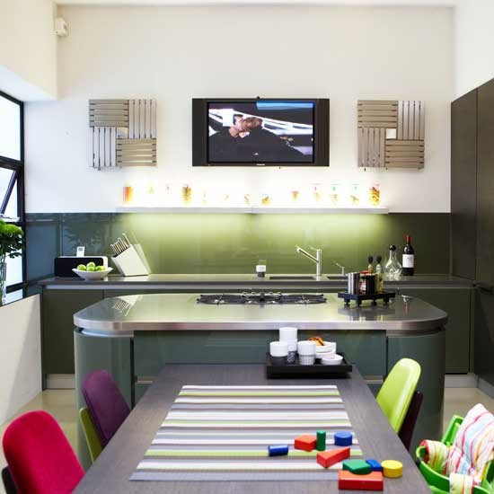 Colourful kitchen diner | Kitchen-diner ideas | Kitchens | PHOTO GALLERY | Livingetc