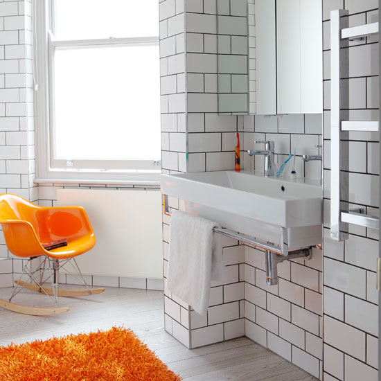 Bathroom | Take a tour around a family-friendly mansion flat | House tour | PHOTO GALLERY | Livingetc