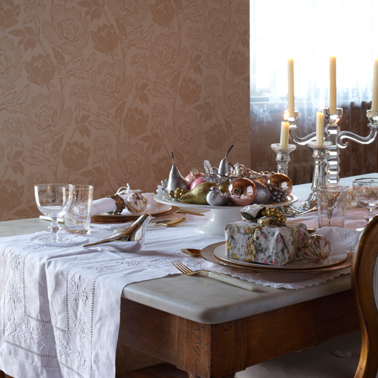 Enchanting table setting | Country-style Christmas table ideas | Christmas table settings | Country Homes & Interiors