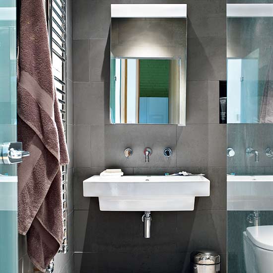 Bathroom | Take a tour around an open-plan warehouse conversion | Reader home | PHOTO GALLERY | Livingetc
