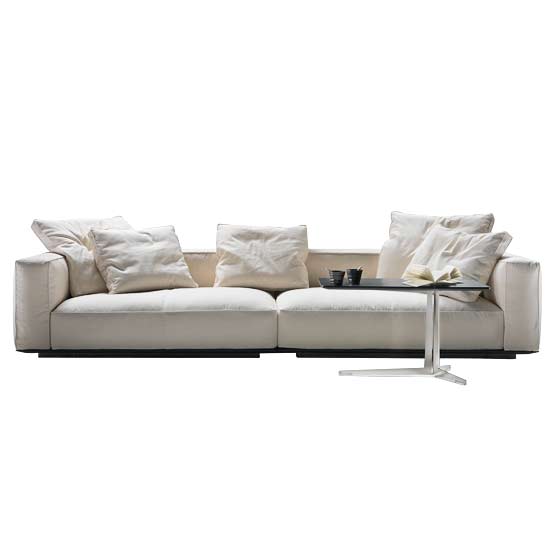 Grandmare sofa from Flexform | Modern sofas - our pick of the best | Living room furniture | PHOTO GALLERY | Livingetc