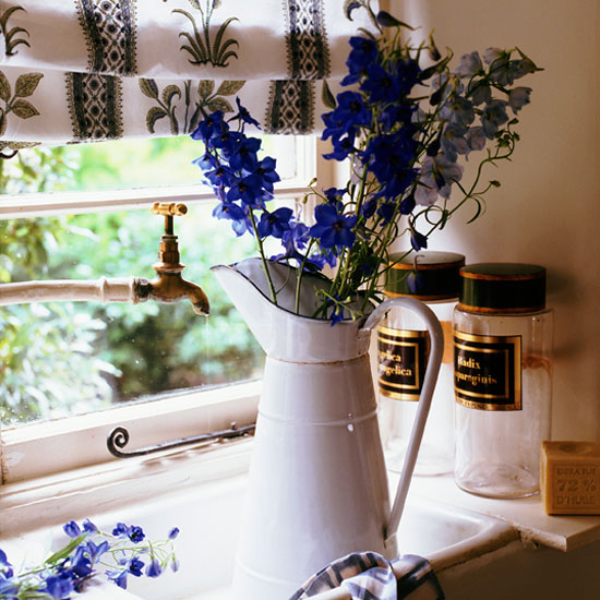 Classic utility room window with floral blinds and enamel jug | Storage | Housetohome | Decorating ideas | PHOTOGALLERY