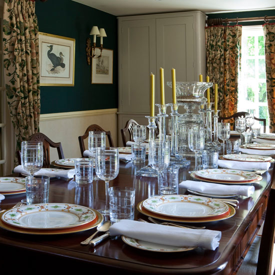 Classic blue dining room with floral curtains and mahogany furniture | Tableware | Housetohome | Decorating ideas | PHOTO GALLERY