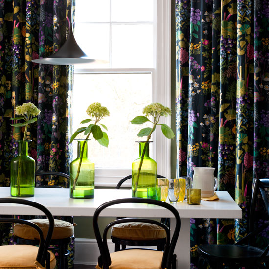 Classic dining room with floral curtains and white dining table | Tableware | Housetohome | Decorating ideas | PHOTOGALLERY