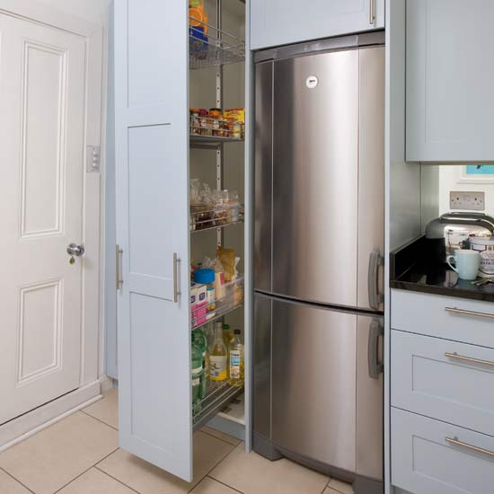 Pull-out larder | Take a tour around a light-filled kitchen | Kitchen tour | PHOTO GALLERY | Beautiful Kitchens