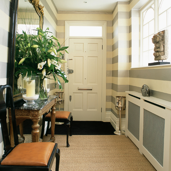 Statement stripes Statement stripes | Hallway colour schemes | hallway | PHOTO GALLERY | 25 Beautiful Homes | Housetohome