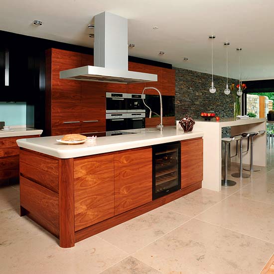 Wood and white island | Kitchen islands - 10 ideas | Kitchen planning | Beautiful Kitchens | PHOTO GALLERY