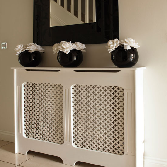 Hallway furniture | Shona's daring new-build town house | Style At Home | PHOTO GALLERY | Housetohome.co.uk