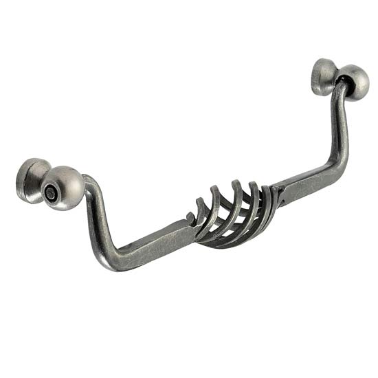 B&Q kitchen handle | Kitchen handles - 10 of the best | Kitchen finishing touches | Beautiful Kitchens | PHOTO GALLERY