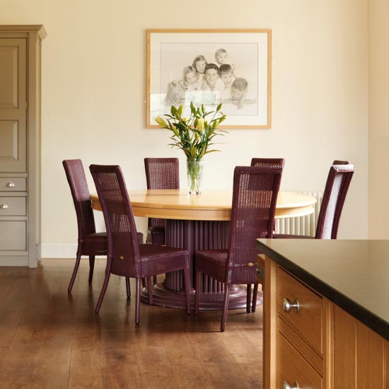 Dining area Dining area | Take a tour around a timeless family kitchen | Kitchens tour | Beautiful Kitchens | PHOTO GALLERY