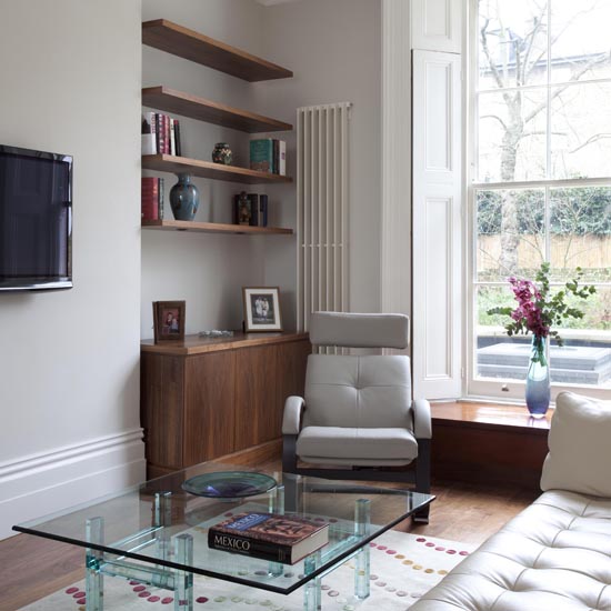Retro floating shelves | Living room storage ideas | Living room | Storage | PHOTO GALLERY | 25 Beautiful Homes | Housetohome