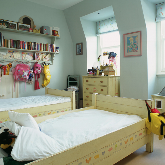 Cool blue girl's bedroom | Girls' bedroom schemes | Childrens' bedrooms| bedroom | PHOTO GALLERY | 25 Beautiful Homes | Housetohome