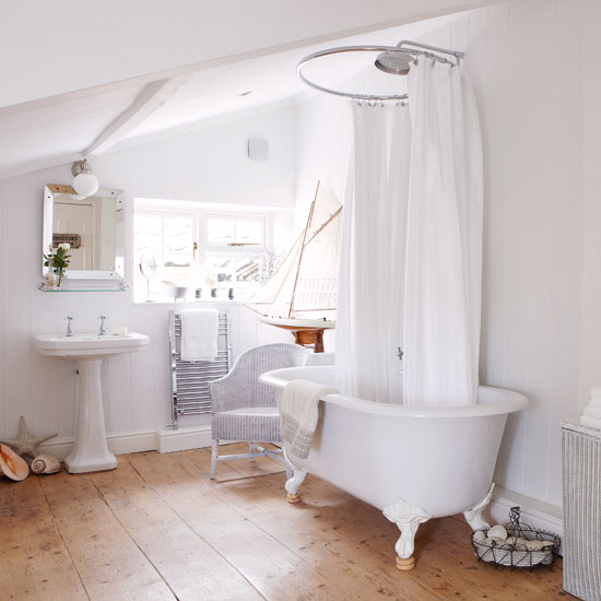 Bathroom | country | House tour | Country Homes & Interiors