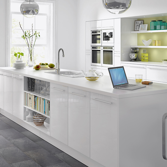 White gloss kitchen from B&Q | Budget kitchens | Kitchens | PHOTO GALLERY | Housetohome