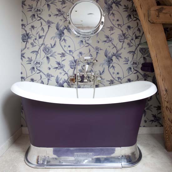 Bathroom wallpaper | Bathroom decorating ideas | Bathrooms | Bathroom ideas | PHOTO GALLERY | Housetohome.co.uk