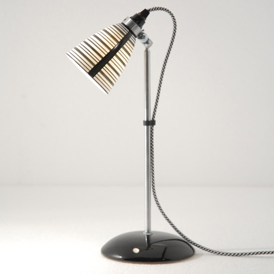 Circle line lamp from Holloways of Ludlow Circle line lamp from Holloways of Ludlow | Desk lamps | Home office furniture | Home office | PHOTO GALLERY | 25 Beautiful Homes | Housetohome