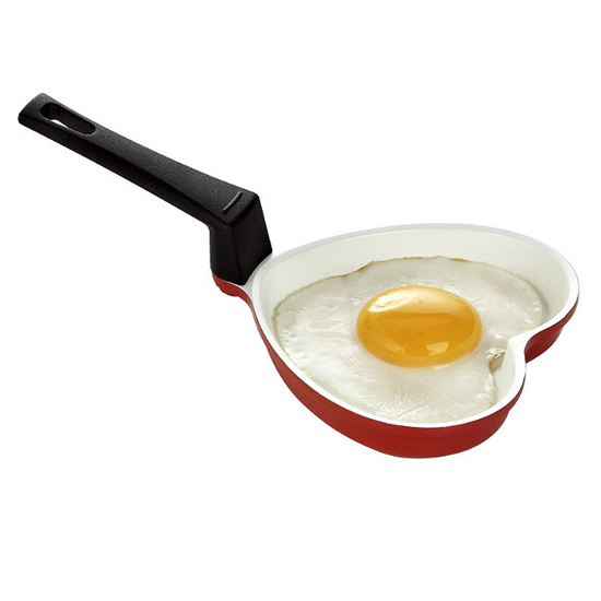 Heart shaped frying pan from Lakeland Heart shaped frying pan from Lakeland | Best kitchen gadgets for Pancake Day 2012 | Kitchen | Housetohome