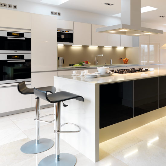 Install extra lighting Budget kitchen lighting | Update your kitchen on a budget | Budget kitchens | PHOTO GALLERY | Housetohome.co.uk
