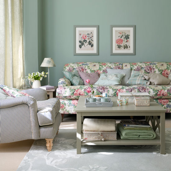 Create a classic country living room Classic country living room | Classic British decorating ideas to celebrate the Queen's Jubilee