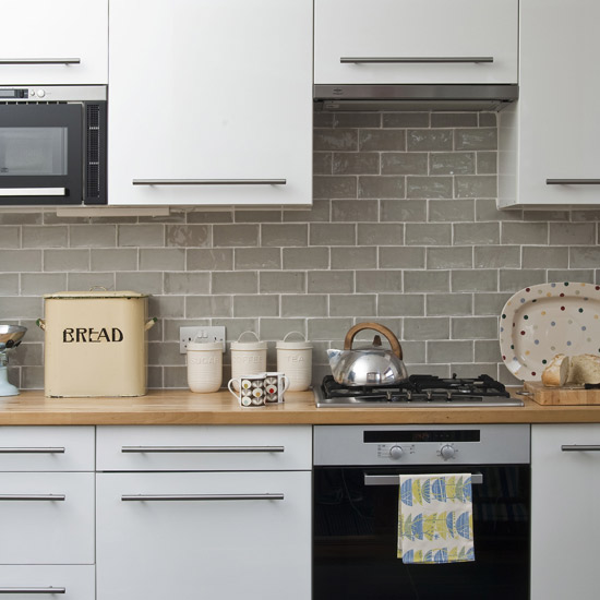 Change your cabinet doors and handles Budget kitchen cabinet doors | Update your kitchen on a budget | Budget kitchens | PHOTO GALLERY | Housetohome.co.uk